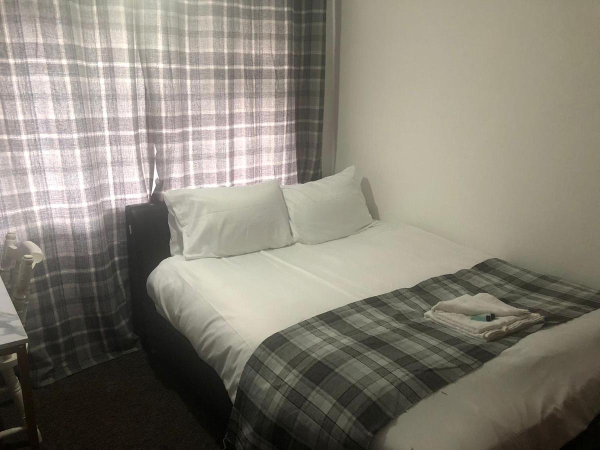 Hotel Ella'S Place Luton  Exteriér fotografie