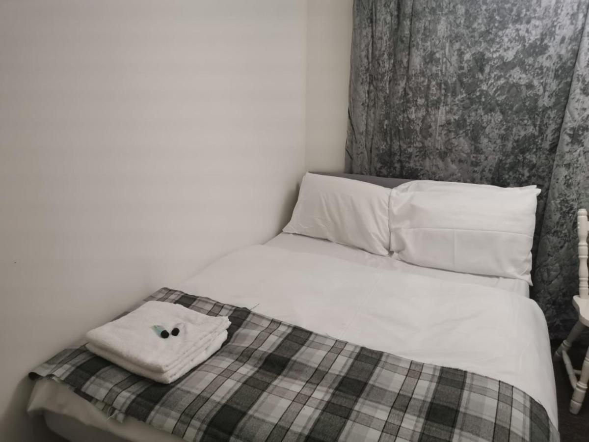 Hotel Ella'S Place Luton  Exteriér fotografie