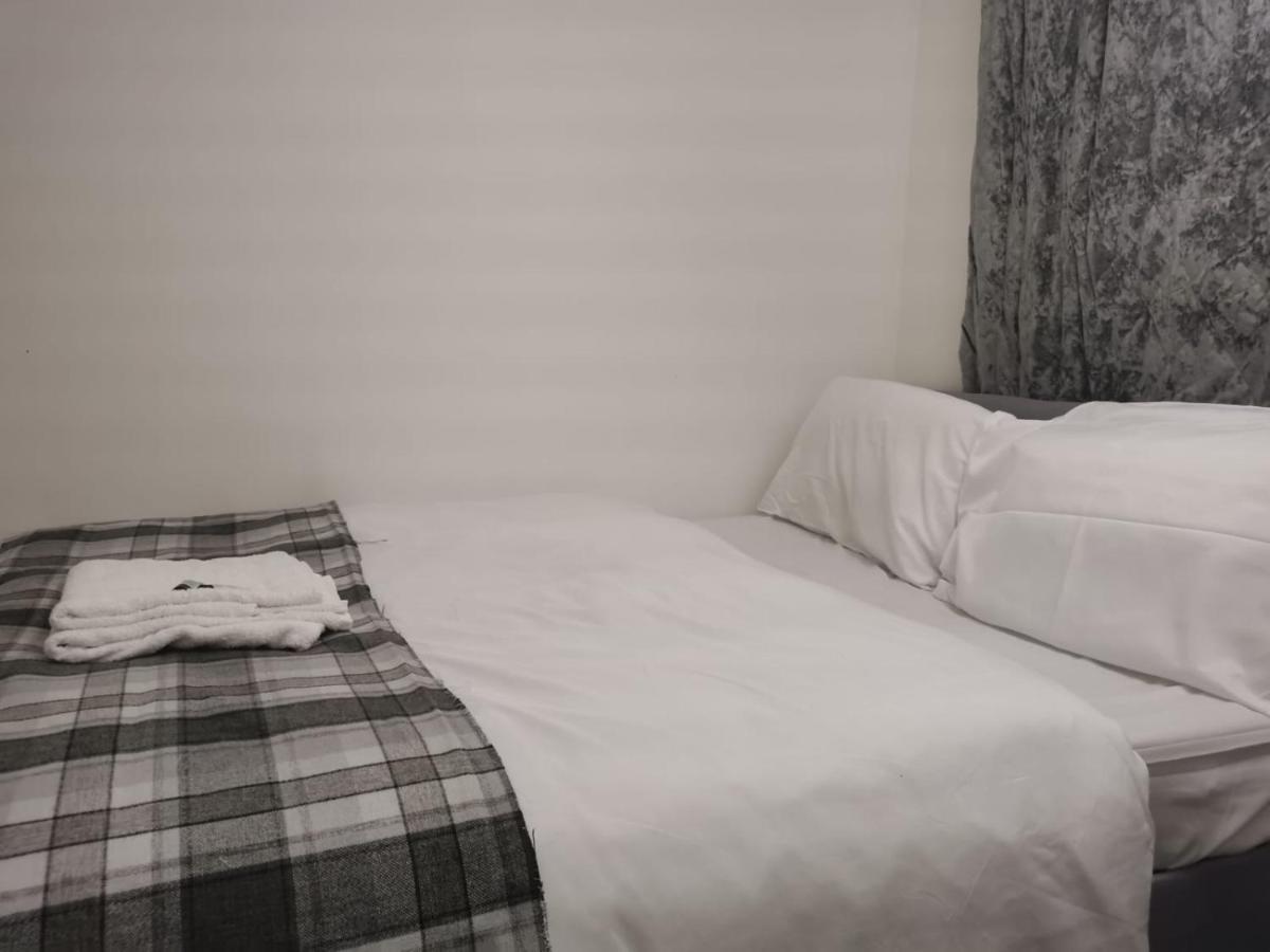 Hotel Ella'S Place Luton  Exteriér fotografie
