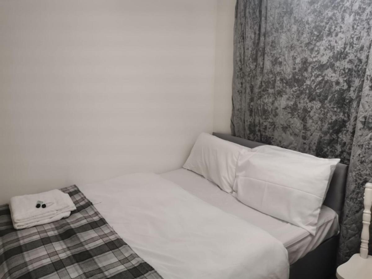 Hotel Ella'S Place Luton  Exteriér fotografie